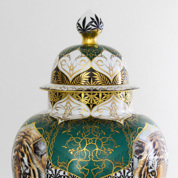 Herend Vase Green Gold Tiger 6571-0-15 CHO-21
