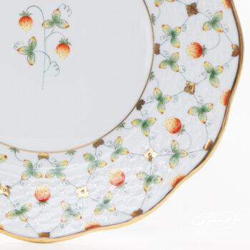 Dessert Plate - Herend porcelain 517-0-00 FLT - Strawberry in Lace design.