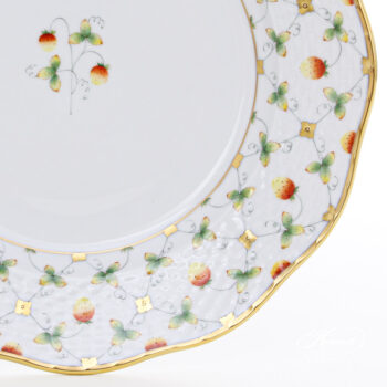 Dessert / Salad Plate - Herend porcelain 520-0-00 FLT - Strawberry in Lace design.