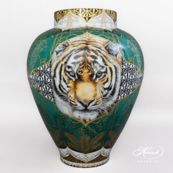 Herend Standing Vase with Tigers