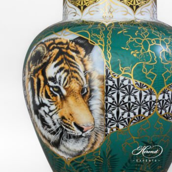 Herend Standing Vase with Tigers
